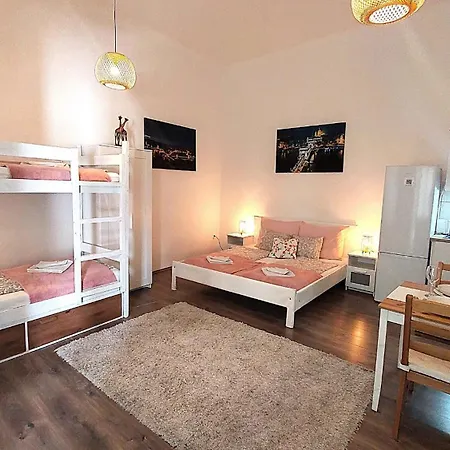 Goodmo Budapest Smart Apartments Exterior photo